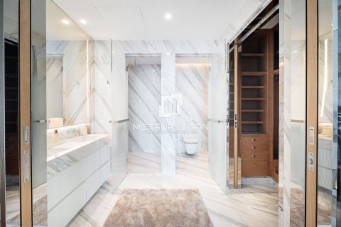 Apartment in Palm Jumeirah, Dubai 2 bedrooms, 179 sq.m. № 73265 - photo 30