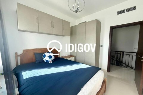 Adosado en Dubai, 3 dormitorios, 178.19 m², № 142459 - foto 2
