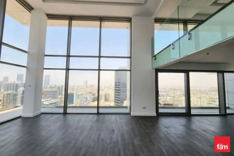 Apartment in Dubai 2 bedrooms, 170.8 sq.m. № 114105 - photo 14