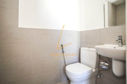 Villa in Al Furjan, Dubai 4 bedrooms, 336 sq.m. № 114471 - photo 24
