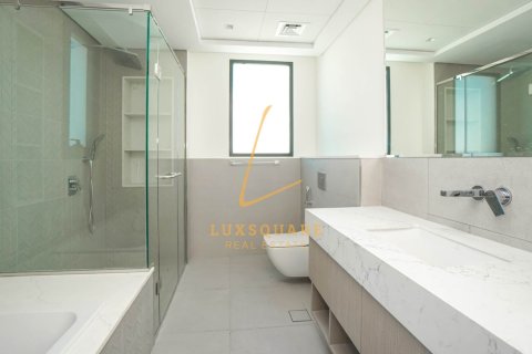 Villa in Al Furjan, Dubai 4 bedrooms, 336 sq.m. № 114471 - photo 25