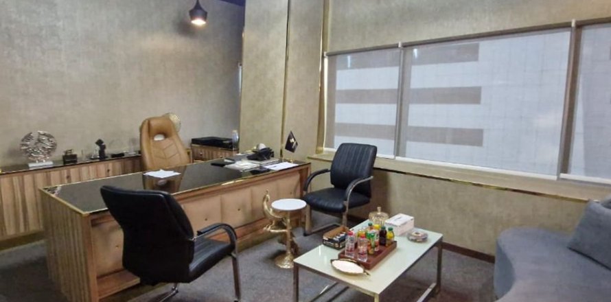 Офис в Бизнес-Бэе, Дубай, 115.6м², № 114480