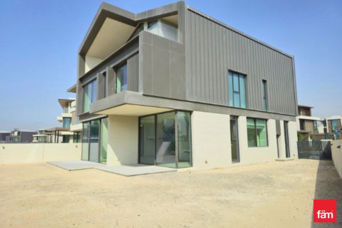 فيلا في دبي 5 غرف نوم , 753.4 م² رقم 96289