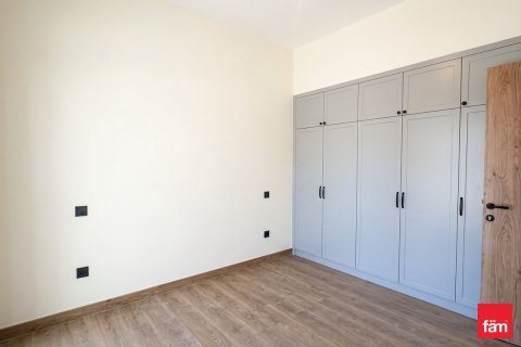 Снять в аренду таунхаус в Дубае: 4 спальни, 144.2м², № 112920 - фото 11
