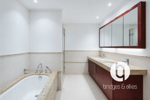 Appartement à Downtown Dubai (Downtown Burj Dubai), Dubai, 3 chambres, 176 m², № 113063 - photo 10