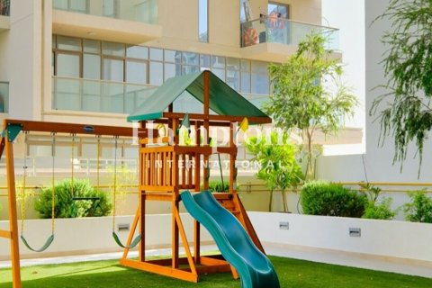 Apartment in Murooj Al Furjan, Al Furjan, Dubai 2 bedrooms, 106.13981944 sq.m. № 63223 - photo 11