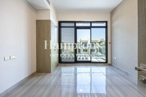 Снять в аренду таунхаус в DAMAC Hills (Akoya by DAMAC), Дубай: 4 спальни, 323.95276100м², № 63224 - фото 13