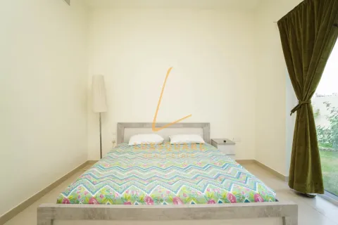 Apartment in EMAAR South, Dubai South (Dubai World Central), Dubai 3 bedrooms, 247 sq.m. № 70307 - photo 9