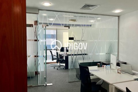 Oficina en Business Bay, Dubai, 127.28 m², № 134711 - foto 13