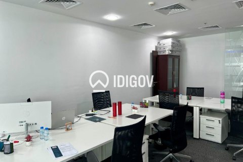Oficina en Business Bay, Dubai, 127.28 m², № 134711 - foto 5