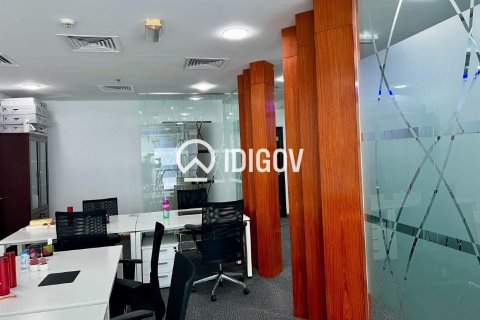 Oficina en Business Bay, Dubai, 127.28 m², № 134711 - foto 12