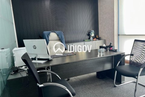 Oficina en Business Bay, Dubai, 127.28 m², № 134711 - foto 4