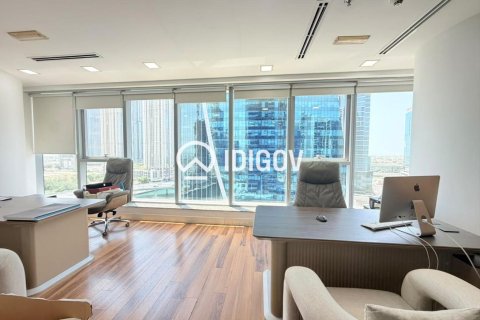 Office in The Citadel Tower, Business Bay, Dubai 82.4 sq.m. № 134709 - photo 4