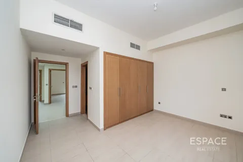 Villa in Legacy Nova Villas, Jumeirah Park, Dubai 4 bedrooms, 455 sq.m. № 62131 - photo 11
