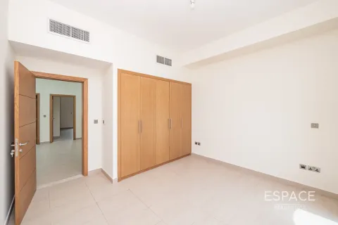 Villa in Legacy Nova Villas, Jumeirah Park, Dubai 4 bedrooms, 455 sq.m. № 62131 - photo 8
