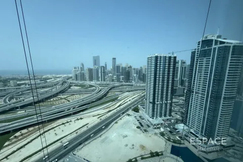Office in Jumeirah Lake Towers, Dubai 140 sq.m. № 62130 - photo 11