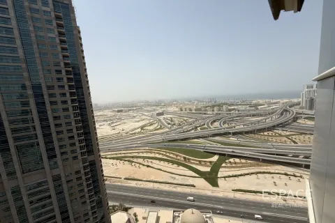 Office in Jumeirah Lake Towers, Dubai 140 sq.m. № 62130 - photo 13