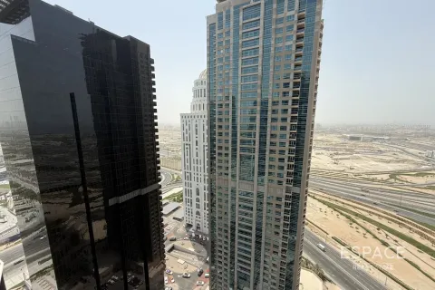 Office in Jumeirah Lake Towers, Dubai 140 sq.m. № 62130 - photo 14