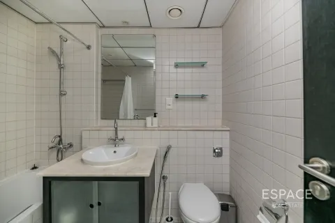 Apartment in Dubai Marina, Dubai 2 bedrooms, 121 sq.m. № 62134 - photo 9
