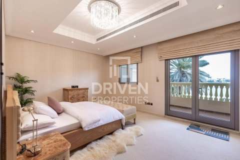 Villa in Signature Villas, Palm Jumeirah, Dubai 6 bedrooms, 1244.62 sq.m. № 128845 - photo 6