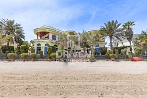 Villa in Signature Villas, Palm Jumeirah, Dubai 6 bedrooms, 1244.62 sq.m. № 128845 - photo 29