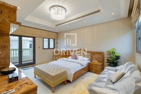 Villa in Signature Villas, Palm Jumeirah, Dubai 6 bedrooms, 1244.62 sq.m. № 128845 - photo 9
