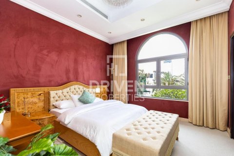Villa in Signature Villas, Palm Jumeirah, Dubai 6 bedrooms, 1244.62 sq.m. № 128845 - photo 4