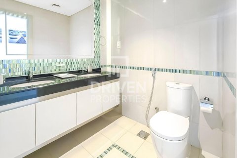Apartment in Damac Heights, Dubai Marina, Dubai 2 bedrooms, 125.6 sq.m. № 128844 - photo 6
