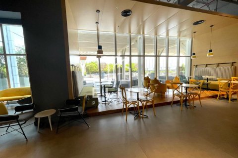 Apartment in Dubai studio, 68 sq.m. № 85643 - photo 14