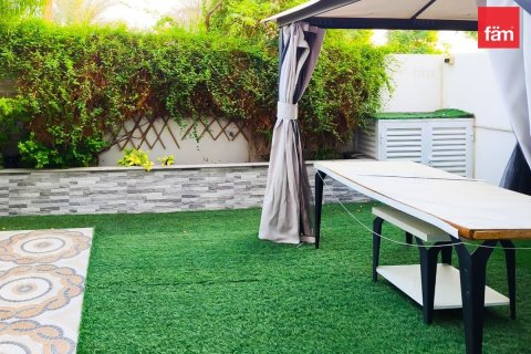 Townhouse in Dubai 3 bedrooms, 122.2 sq.m. № 41084 - photo 6