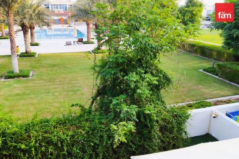 Townhouse in Dubai 3 bedrooms, 122.2 sq.m. № 41084 - photo 4