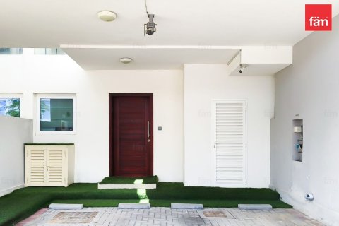 Townhouse in Dubai 3 bedrooms, 122.2 sq.m. № 41084 - photo 1