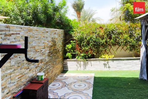 Townhouse in Dubai 3 bedrooms, 122.2 sq.m. № 41084 - photo 7