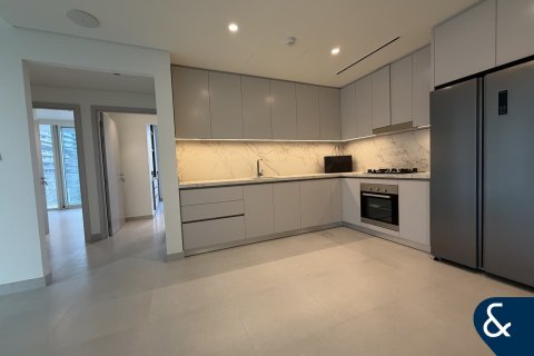 Apartment in EMAAR Beachfront, Dubai Harbour, Dubai 2 bedrooms, 122 sq.m. № 98766 - photo 5