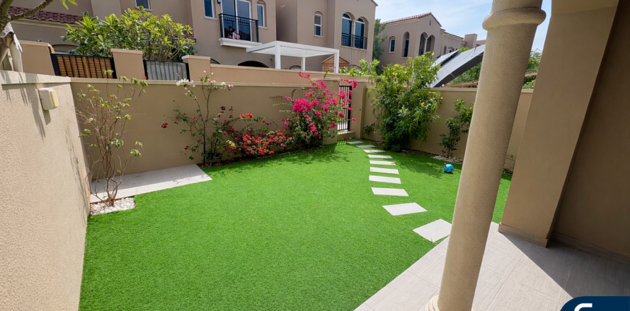 فيلا في Dubai Land, دبي 2 غرف نوم, 174 م² رقم 98756