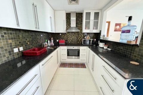 Apartment in Iris Blue, Dubai Marina, Dubai 2 bedrooms, 127 sq.m. № 98769 - photo 2