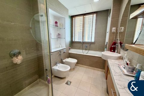 Apartment in Iris Blue, Dubai Marina, Dubai 2 bedrooms, 127 sq.m. № 98769 - photo 7