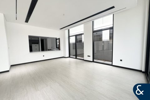 Villa in Al Furjan, Dubai 5 bedrooms, 600 sq.m. № 98768 - photo 15