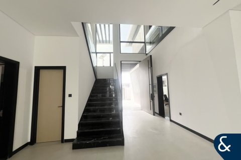 Villa in Al Furjan, Dubai 5 bedrooms, 600 sq.m. № 98768 - photo 6