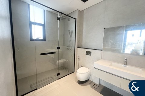 Villa in Al Furjan, Dubai 5 bedrooms, 600 sq.m. № 98768 - photo 17