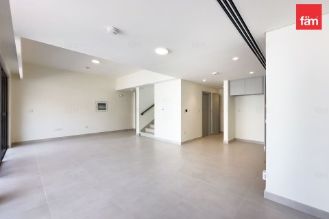 Villa in Dubai 3 bedrooms, 174 sq.m. № 59064 - photo 5