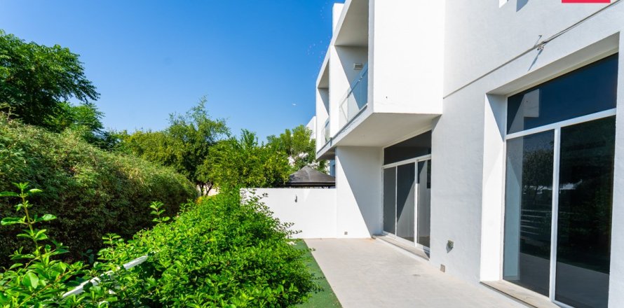 Townhouse in Dubai 3 bedrooms, 290.6 sq.m. № 59073