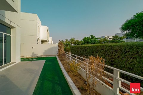Townhouse in Dubai 3 bedrooms, 290.6 sq.m. № 59073 - photo 18