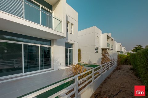 Townhouse in Dubai 3 bedrooms, 290.6 sq.m. № 59073 - photo 11