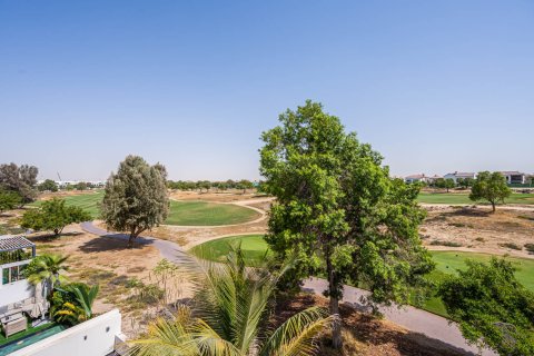 Villa in Jumeirah Luxury, Jumeirah Golf Estates, Dubai 4 bedrooms, 318.6 sq.m. № 142274 - photo 13