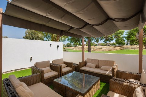 Villa in Jumeirah Luxury, Jumeirah Golf Estates, Dubai 4 bedrooms, 318.6 sq.m. № 142274 - photo 7