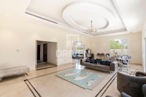 Villa in Hacienda, The Villa, Dubai 5 bedrooms, 944.73 sq.m. № 130060 - photo 16