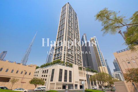 Apartment in Burj Royale, Downtown Dubai (Downtown Burj Dubai), Dubai 2 bedrooms, 89.06982222 sq.m. № 96015 - photo 12