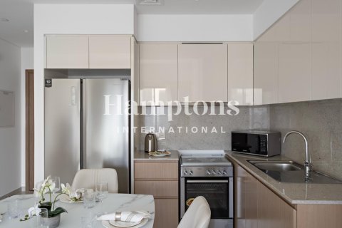 Apartment in Burj Royale, Downtown Dubai (Downtown Burj Dubai), Dubai 2 bedrooms, 89.06982222 sq.m. № 96015 - photo 2