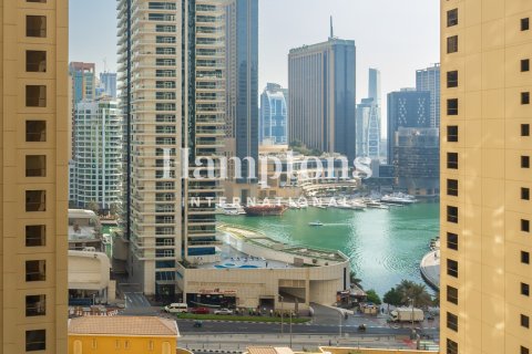 Apartment in Jumeirah Beach Residence, Dubai 2 bedrooms, 131.73645400 sq.m. № 94347 - photo 9